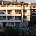 Hotel Uenver 2*