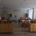 Hotel Uenver 2*